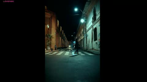 Megan online show from 10, 4, 2026