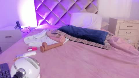 M E G A R A online show from 29, 1, 2025