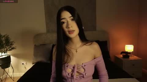 MEGGAN LUXX online show from 19, 6, 2026