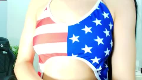 MEGGAN LUXX online show from 4, 7, 2026