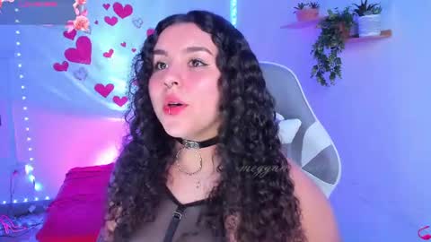 Snapshot of meggan_millerr chatting on 25, 7, 2026 online show from 25, 7, 2026