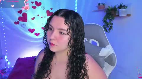 Snapshot of meggan_millerr chatting on 31, 7, 2026 online show from 31, 7, 2026