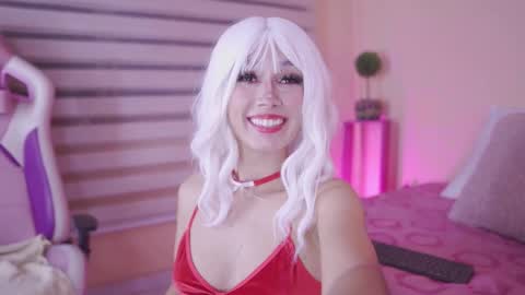 Meggie 1J online show from 18, 12, 2025