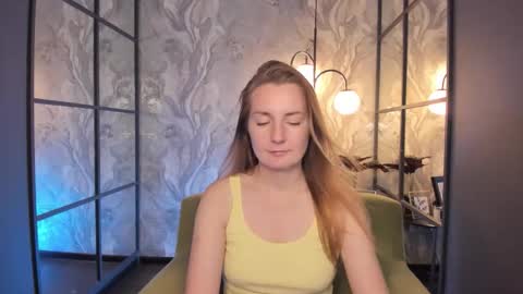 Meggy online show from 30, 9, 2025