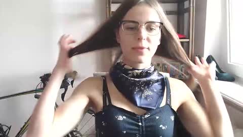 Snapshot of megi_erotic chatting on 19, 5, 2026 Megi online show from 19, 5, 2026
