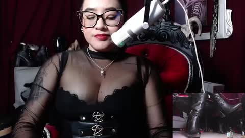 Goddess Sara online show from 4, 1, 2025