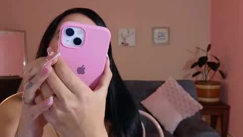 Snapshot of mei_naughtycat chatting on 10, 9, 2025 Mei online show from 10, 9, 2025