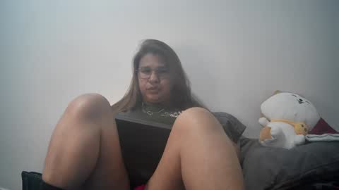 Snapshot of meichangcb chatting on 27, 12, 2024 mei chang online show from 27, 12, 2024