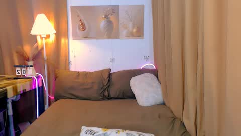 mel_rai14 online show from 3, 4, 2026