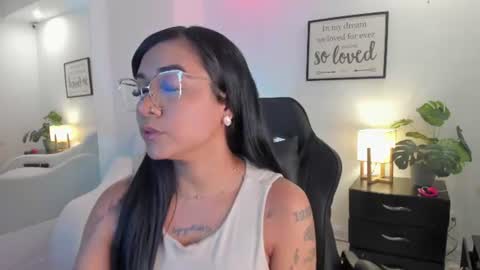 Snapshot of melan_owen chatting on 10, 7, 2026 melan_owen online show from 10, 7, 2026