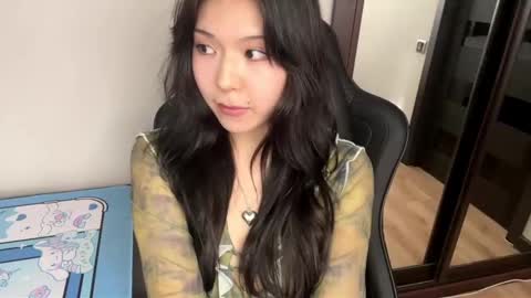 Melana online show from 5, 3, 2025