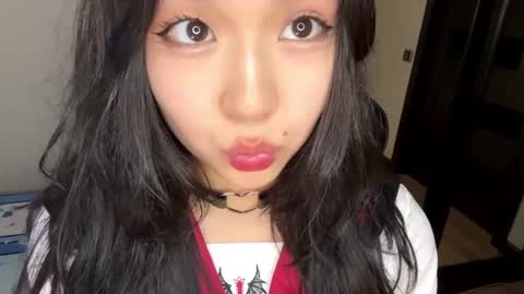 Melana online show from 9, 3, 2025