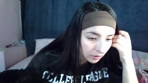 melani1103 online show from 3, 11, 2025