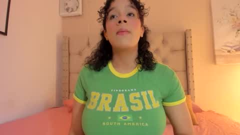 melania_xtreme online show from 18, 12, 2025