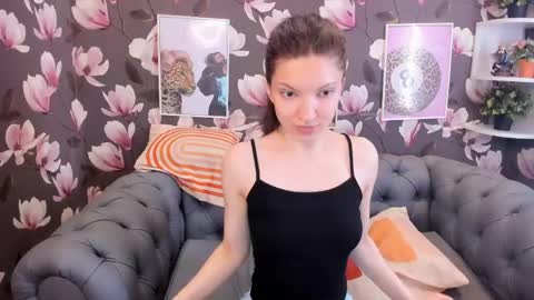 Snapshot of melanie_grant chatting on 13, 5, 2026 Melanie online show from 13, 5, 2026