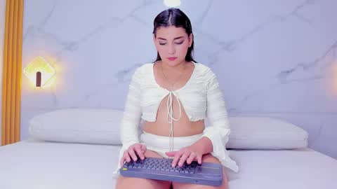 Melanie  online show from 23, 2, 2026