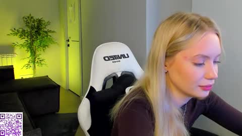 Melanie online show from 23, 10, 2025