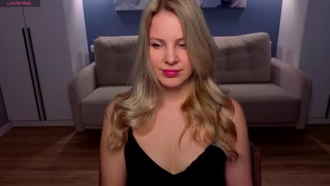 Snapshot of melaniebennett chatting on 17, 4, 2026 Melanie Bennett online show from 17, 4, 2026