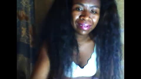 melanih online show from 5, 3, 2025