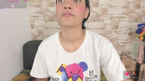 melannie roses online show from 22, 1, 2025