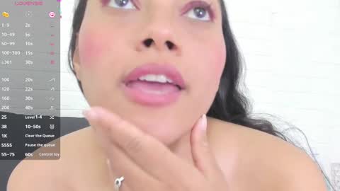 melannie roses online show from 3, 3, 2025