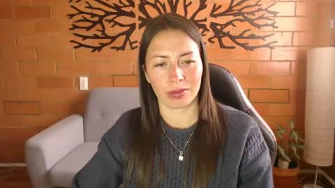 Melanny online show from 8, 3, 2025