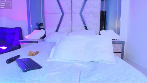 MelanyLuv online show from 3, 1, 2025