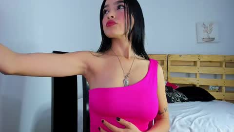 Snapshot of melany_0911 chatting on 21, 10, 2025 MELODY online show from 21, 10, 2025