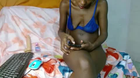 Snapshot of melany_1002 chatting on 23, 9, 2025 melany online show from 23, 9, 2025
