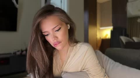 Snapshot of melanybunny chatting on 27, 4, 2026 Adel online show from 27, 4, 2026