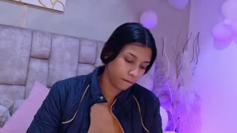Snapshot of melanystone_ chatting on 4, 7, 2026 Melany online show from 4, 7, 2026