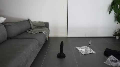 melcax online show from 15, 2, 2025