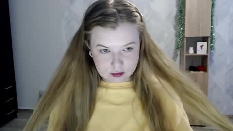 Snapshot of melina_beauty chatting on 16, 12, 2025 Melina online show from 16, 12, 2025