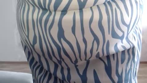 Snapshot of melina_beauty chatting on 8, 3, 2026 Melina online show from 8, 3, 2026