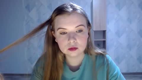 Snapshot of melina_beauty chatting on 20, 3, 2026 Melina online show from 20, 3, 2026
