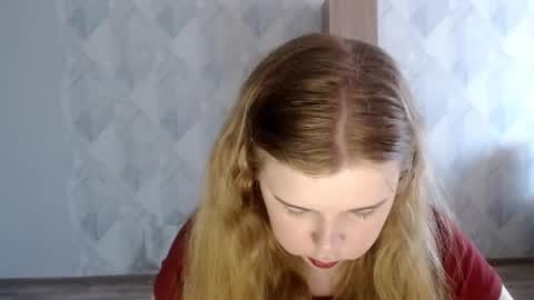 Snapshot of melina_beauty chatting on 28, 4, 2026 Melina online show from 28, 4, 2026