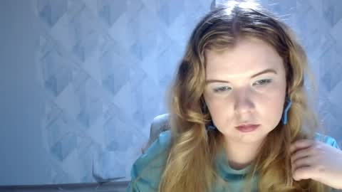 Snapshot of melina_beauty chatting on 29, 4, 2026 Melina online show from 29, 4, 2026