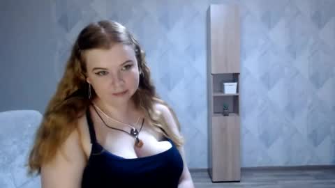 Snapshot of melina_beauty chatting on 19, 5, 2026 Melina online show from 19, 5, 2026