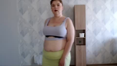 Snapshot of melina_beauty chatting on 10, 7, 2026 Melina online show from 10, 7, 2026