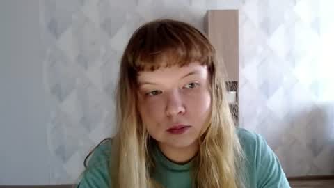 Snapshot of melina_beauty chatting on 15, 7, 2026 Melina online show from 15, 7, 2026