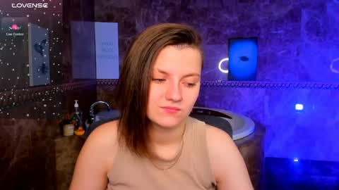 Snapshot of melindat chatting on 23, 5, 2026 Melinda online show from 23, 5, 2026