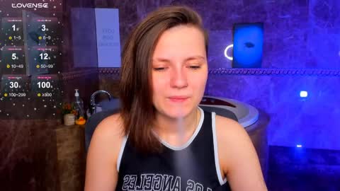 Snapshot of melindat chatting on 6, 6, 2026 Melinda online show from 6, 6, 2026