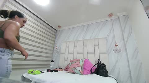 Melissa online show from 1, 2, 2025