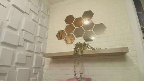 Melissa online show from 6, 10, 2025