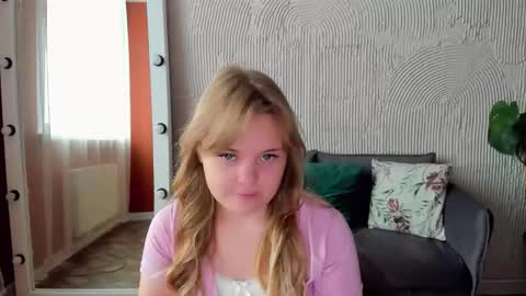 Sophia online show from 24, 9, 2025