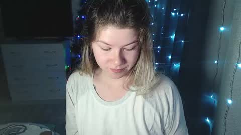 Snapshot of melissa__ray chatting on 13, 1, 2025 Melissa Ray online show from 13, 1, 2025