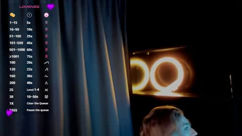 Snapshot of melissa_milton chatting on 18, 5, 2026 Melissa - Your Dream Girl online show from 18, 5, 2026