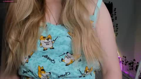Snapshot of melissa_sshy chatting on 28, 2, 2025 Melissa HOT CONTENT HERE online show from 28, 2, 2025