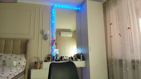 Lisaa online show from 24, 4, 2026