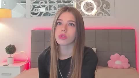 Snapshot of melissacrayzy chatting on 26, 4, 2026 MelissaCrayzy online show from 26, 4, 2026